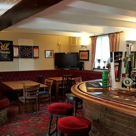 The Rose And Crown Hotell Huddersfield Eksteriør bilde